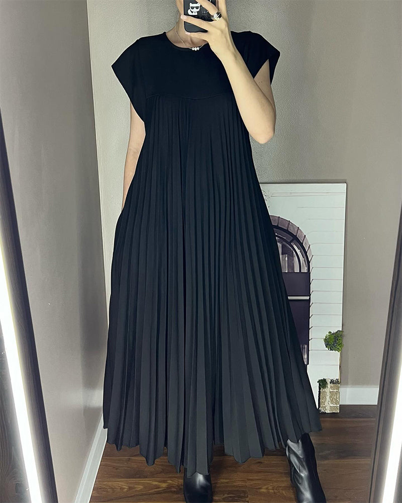Sylvie™ Plissiertes Kleid