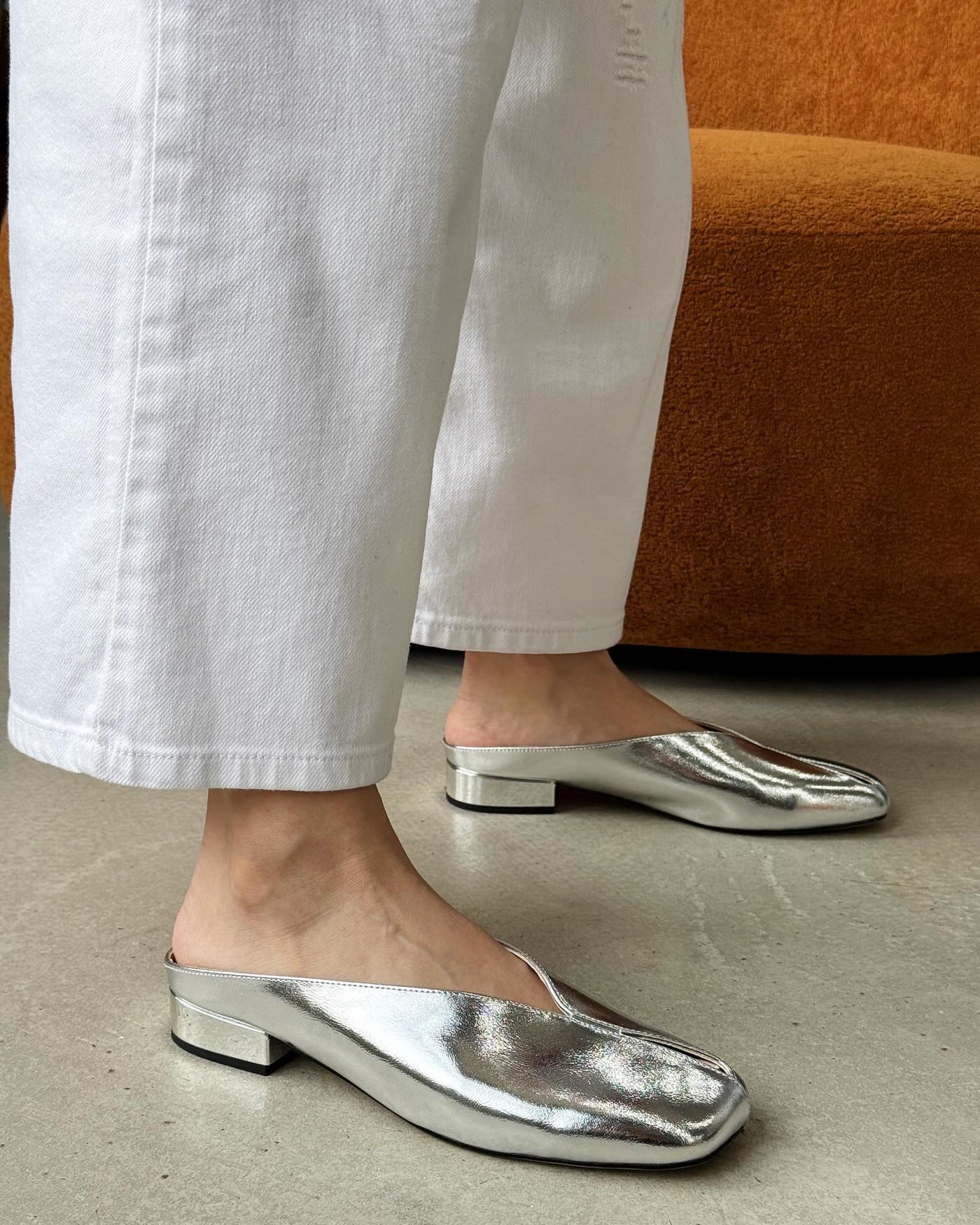LYNA GOLD/SILVER™ - Sommersandalen aus atmungsaktivem, weichem Leder für Damen